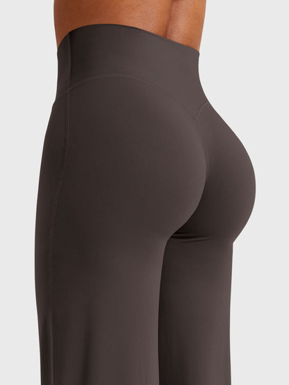 Clean-Front Straight-Leg Pant Leggings