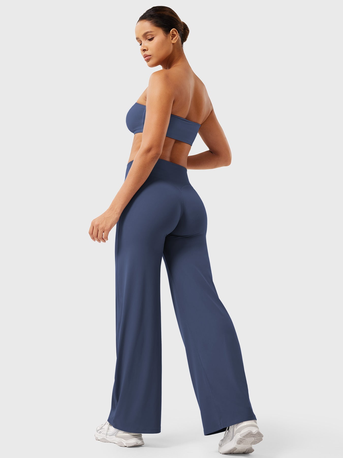 Clean-Front Straight-Leg Pant Leggings